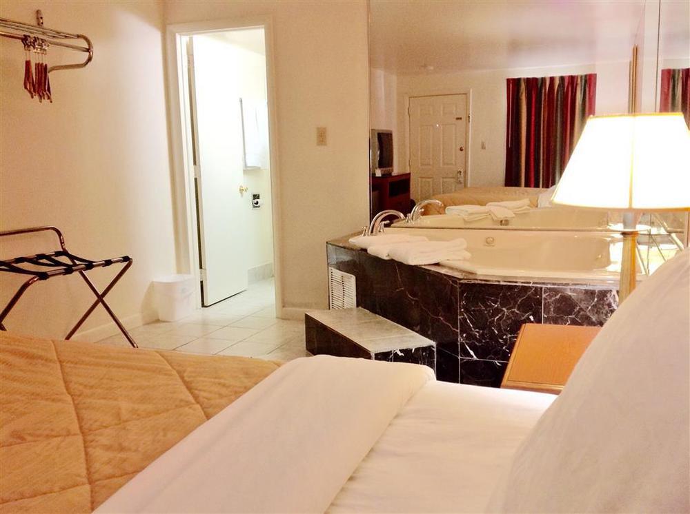 America'S Best Value Inn Lancaster Rohrerstown Szoba fotó